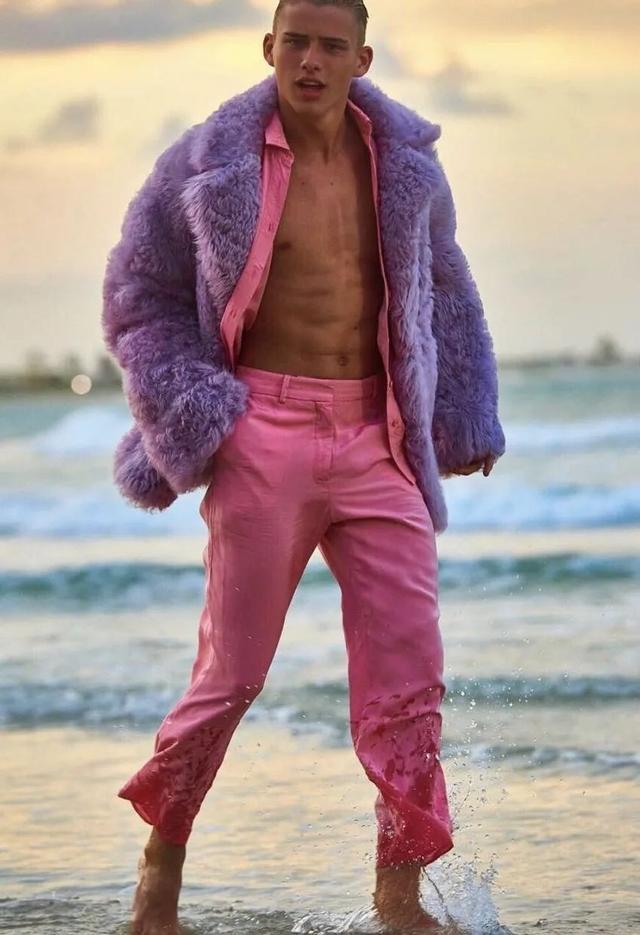 超级少年感的巴西男孩Lucca Schlenker