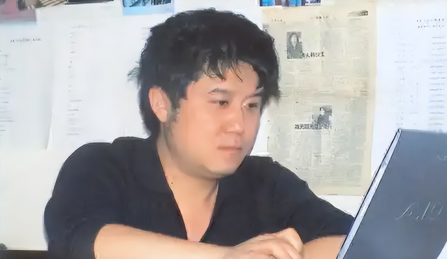 著名演员于洋:晚年痛失爱子爱妻,如今95岁将歌唱家儿媳当女儿