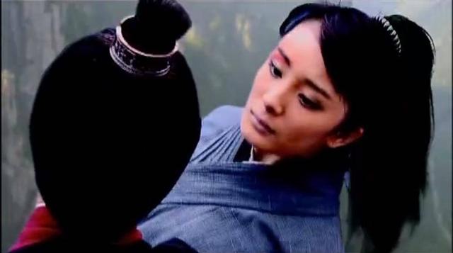 杨幂被“忽悠”去演了林心如身边一个小配角,没想到却成了经典