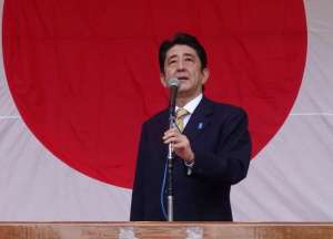 日本安倍晋三(安倍死了,德国人说他死有余辜,为何蔡英文、朱立伦“如丧考妣”)