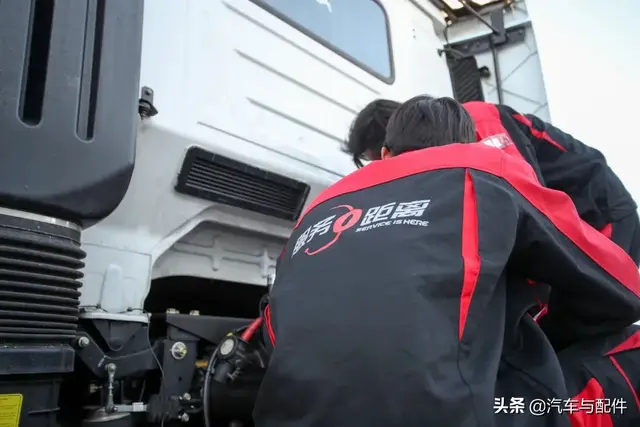 上汽红岩服务中心总监曹佳:践行“服务零距离”