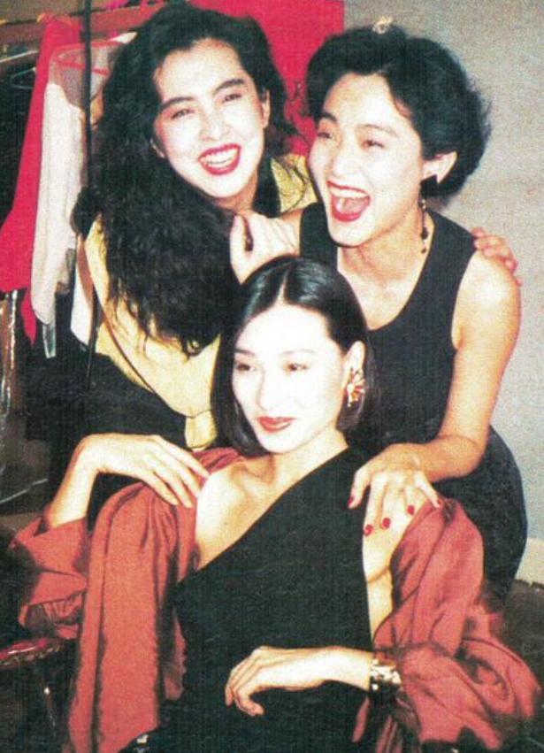 英叔电影中的僵尸演员。现在过得怎么样？