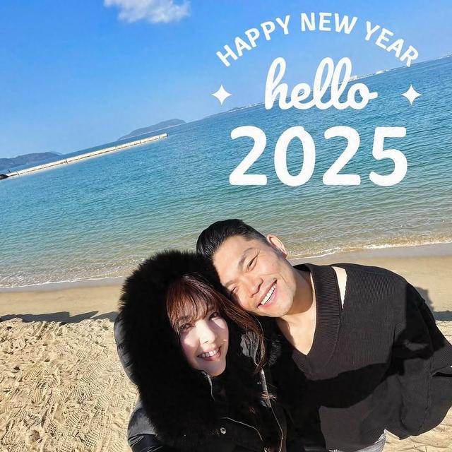 消失14年！赛车皇后相马茜露脸了　李玖哲依偎放闪…49岁冻龄美貌曝