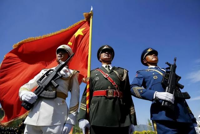 在和平年代，荣获一等功究竟有多难？有活着的一等功吗？