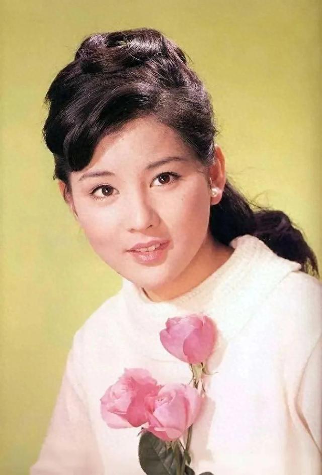 deepseek眼中日本最美的10位女优，第一名竟是她？！