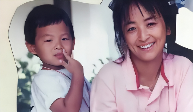 曾嫁给日本、美国、法国,但唯独不嫁中国人的李勤勤,现在如何了