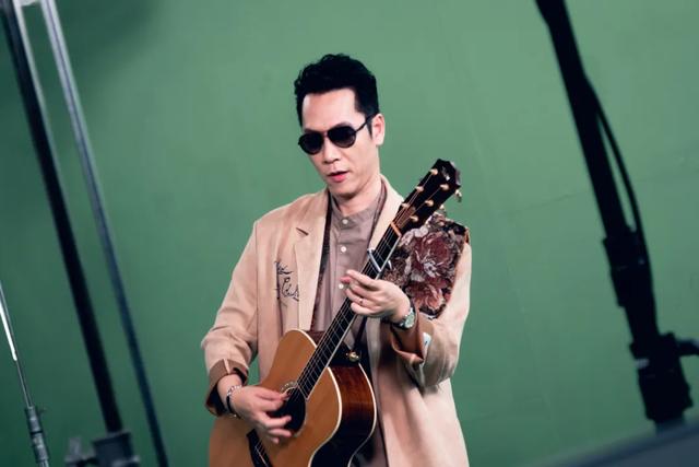 小男孩乐团全新作品《小男孩如是说》,打造超现实异想宇宙