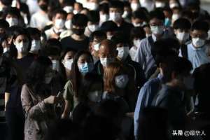 韩国现状(韩国1个月暴增1000万：躺平的代价，我们承受不起)