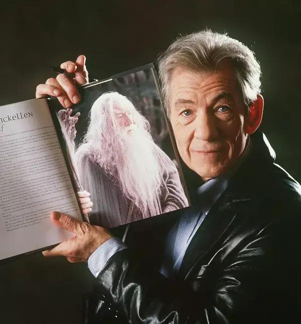 仅用双眸，他就演活了甘道夫