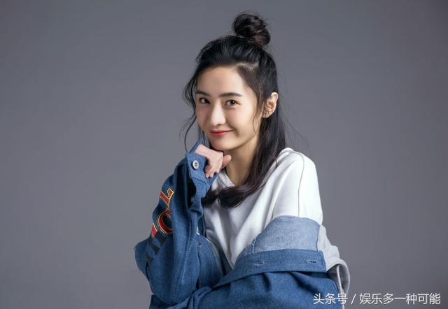 《人民的名义》的新晋小花何昕霖 写真清新淡雅惹人喜爱