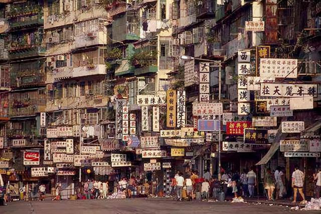 曾灶财：宣称拥有香港九龙主权，持续50年街头涂鸦，要求政府归还
