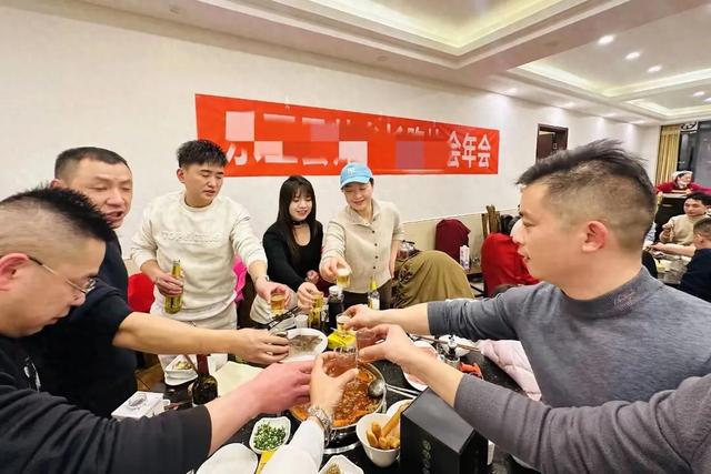 当你落魄后才发现：朋友、战友、同学，都不过是你人生中的过客