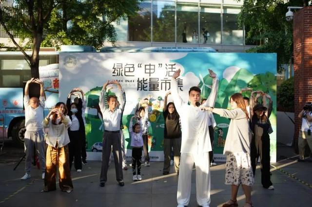 有福利！EDG.M还将空降现场！就在……