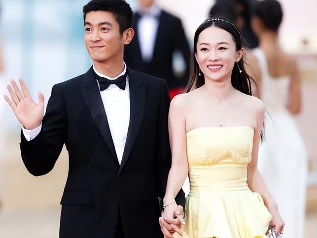 年轻的霍思燕,一部电影《我要成名》在那个年代也算是一脱成名