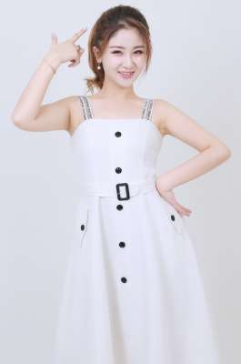 亚洲小妹(亚洲小姐杨晗允最新时尚写真曝光 清纯可爱元气满满)