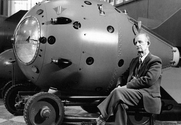 57年出访苏联，毛泽东观看3部秘密电影，回国后安排绝密任务