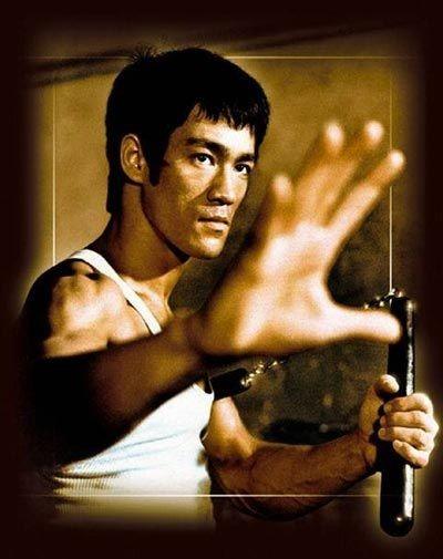 李小龙死在丁佩家里，当年到底发生了什么？42年后丁佩说的可信吗