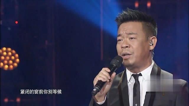 孙浩：26岁上春晚爆红，得罪杨坤20年不敢说话，56岁仍不婚不育