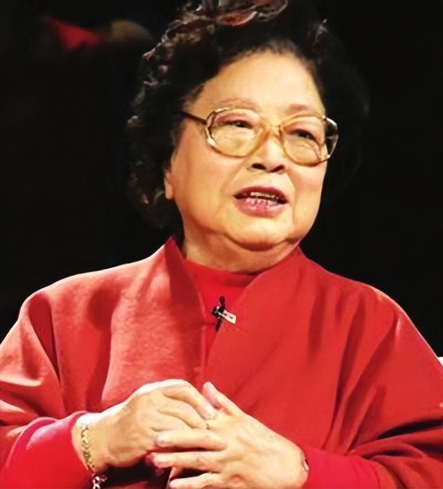 传奇花旦”李玉刚的成名史，艳比妖姬却皈依佛门，他经历了什么