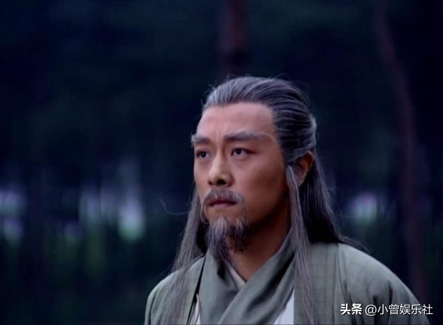 仙剑奇侠传1：剑圣明明能打败拜月教主，但不出手，为何？