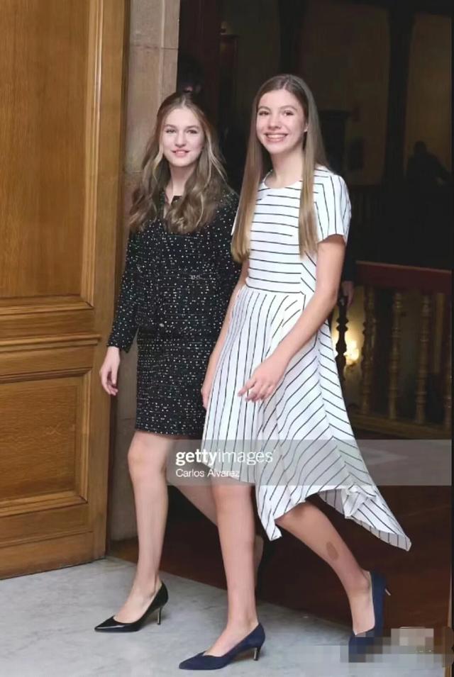 长腿美少女！17岁的索菲亚公主，这身材很欧美，衣品直逼母亲莱后