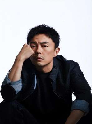 谢苗老婆个人资料简介(年龄不是距离：谢苗与老婆的爱情见证)