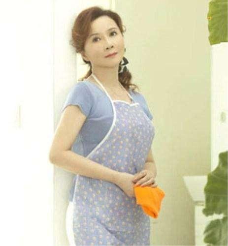 蔡明之子丁丁:36岁还未婚,是蔡明的骄傲也是她的心病