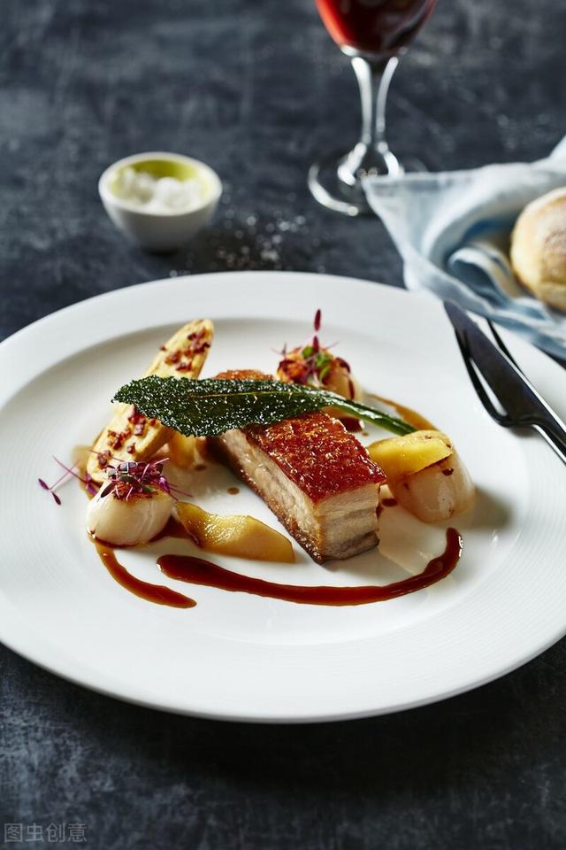 断生，热烹，倒炝锅，从细节里，扒一扒专业厨师的味道哲学