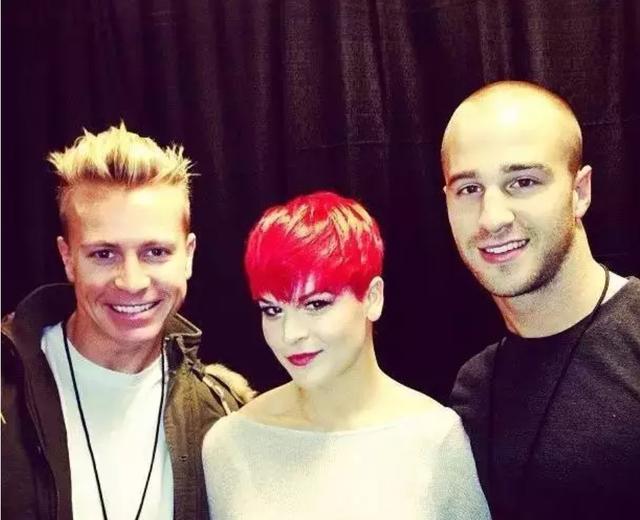 霉霉跟水果姐都和好了，姐妹之间的感情真的大过天啊