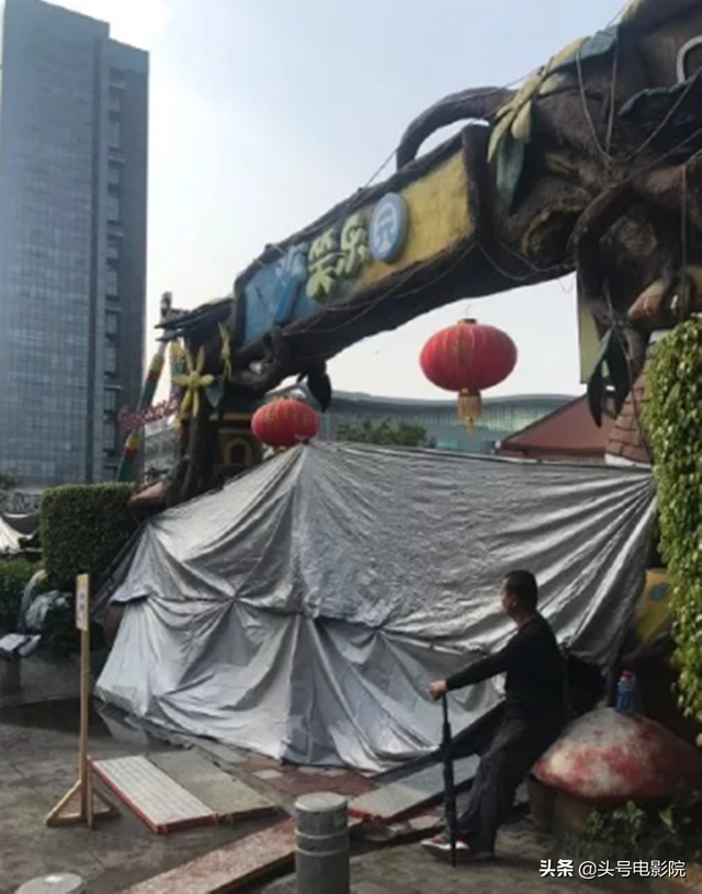 要拍《功夫2》？周星驰《美人鱼2》拍完4年未映，被劣迹男星害惨