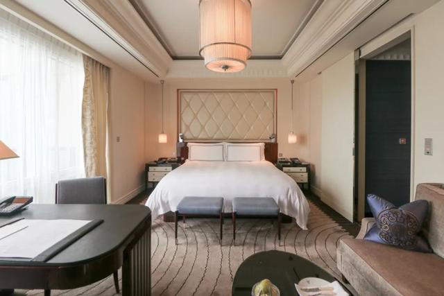 入住上海半岛的“最好”时机，酒店控完美的staycation