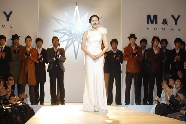 香艳刺激凄美虐心《白夜行》孙艺珍首演腹黑魔女牺牲最大