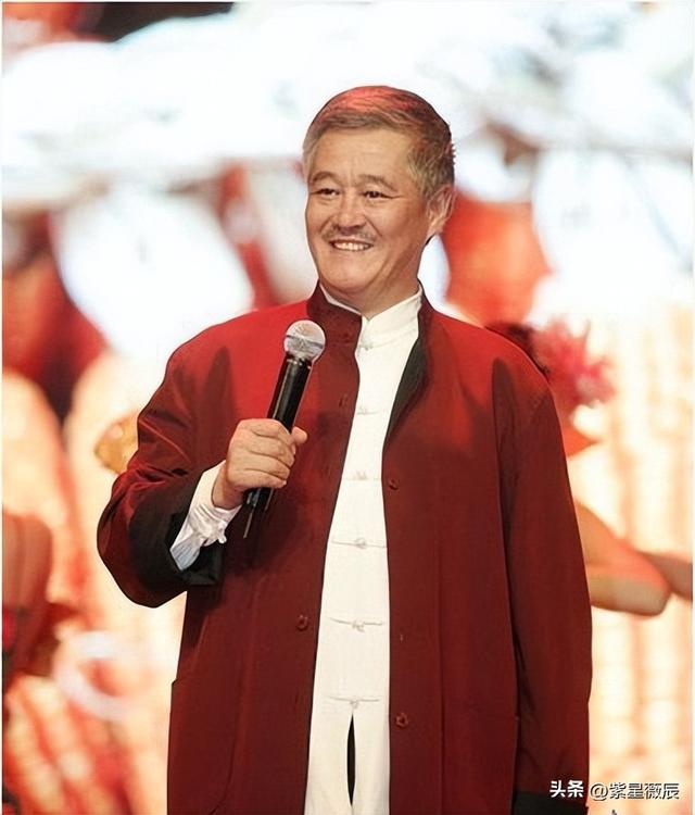 赵本山北京豪华餐厅，距天安门仅1000米，在这吃顿饭要花多少钱