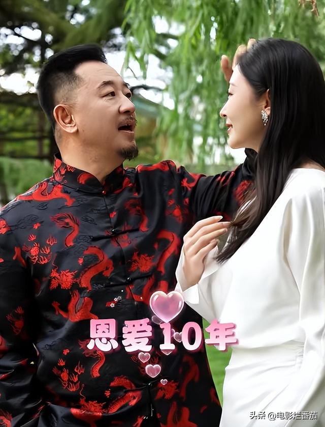 黄海波高调庆锡婚，祝酒扬眉吐气，娇妻眼神拉丝，爱意藏不住了