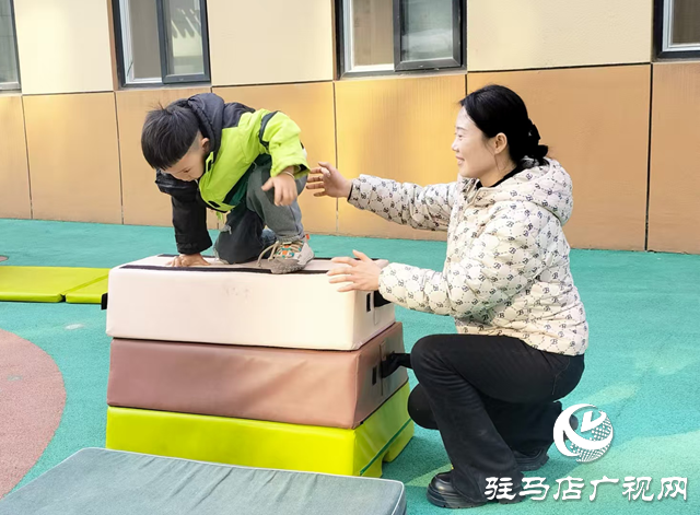 “育”见未来·名师风采丨李瑞雪：满满爱心滋润幼小心田