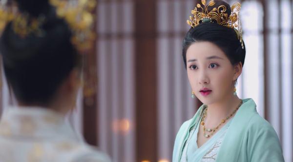 白发中五个爱而不得的女子，用尽手段的雅璃痕香都不如她高明