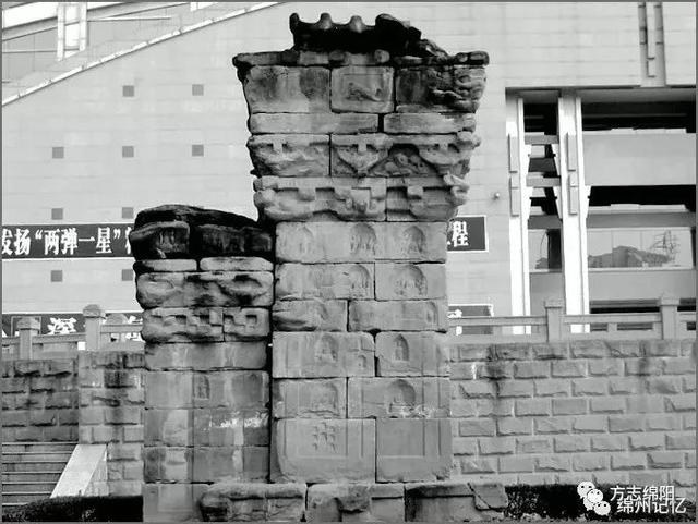 【方志四川•历史文化】王志强 ‖ 探秘汉平阳府君阙墓主