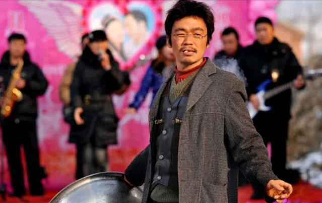 何以毁掉树先生？人性的丑恶、荒诞的梦，共同铸就悲剧
