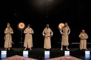 无马赛克黄片(丹麦儿童节目请成人全裸震惊网友；英国却有更大“尺度”电视节目)