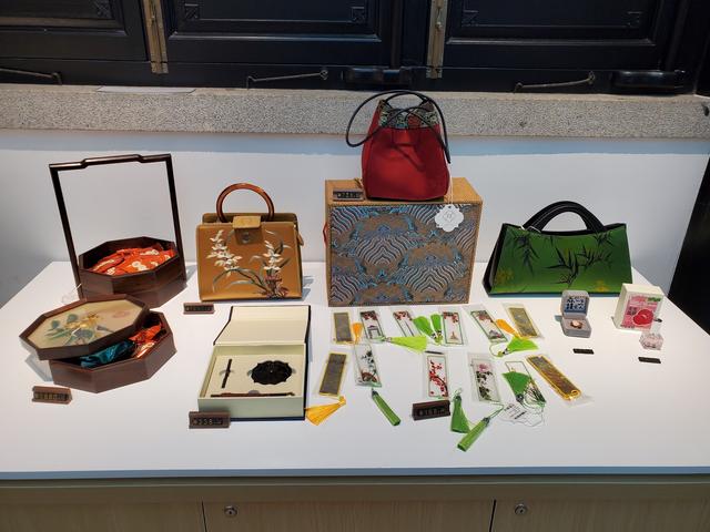 “荔湾礼物”隆重登场，首家旗舰店璀璨启幕