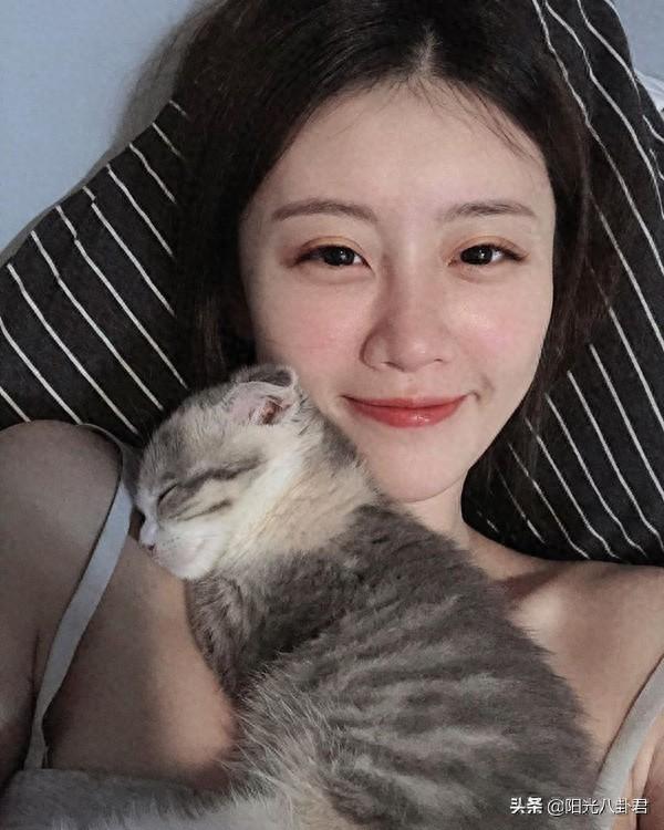 曾两度遭遇潜规则要求，27岁女星宣布患癌，大姐邱瓈宽罕见送祝福