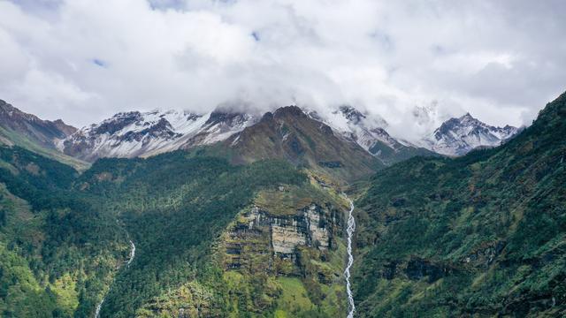 西藏：玉麦“蝶变”