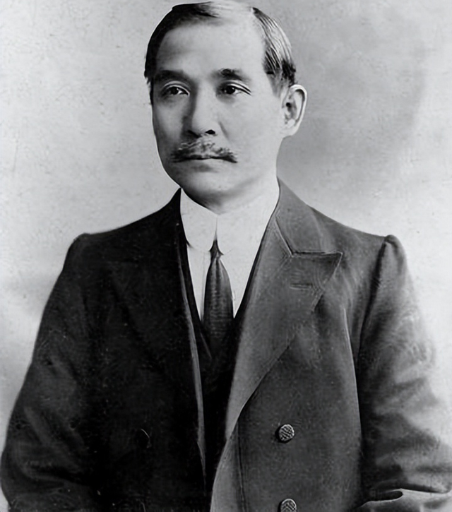 宋庆龄为何一生无子？去世后，医院检查时才发现她的子宫已摘除