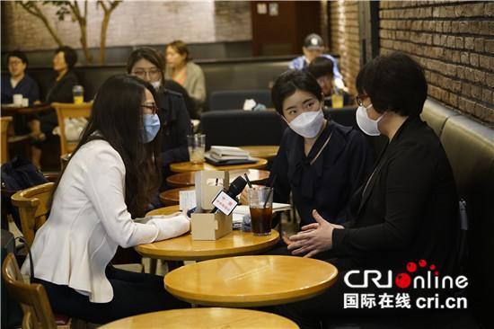 重返战“役”一线的韩国护士金炫我：如果不去大邱帮忙 我一定会后悔