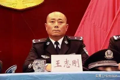 【警钟长鸣】曾是罪犯克星公安局副局长落马,出轨还藏上百黄片