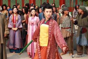 十大高手(神雕最强十大高手，黄蓉第十，周伯通第三，第一名杨过也甘拜下风)