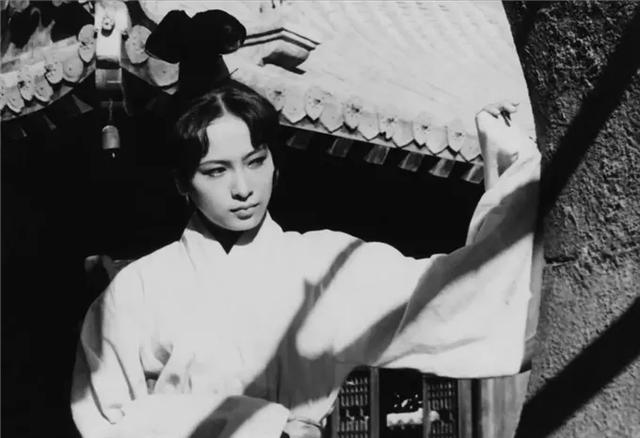 10部“纯正”武侠片：徐克和李连杰占半壁江山，周润发也有一部