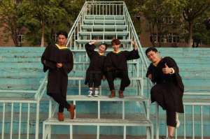 青春的欲望(网络大电影《青春的欲望》首映 剧情接地气引观众共鸣)