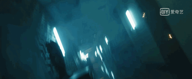 任达华新片翻车，豆瓣仅3.3分！网友：美女不漂亮，大爷不讲逻辑