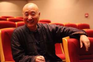 成人色情免费视频(成人直播间：女大学生在宿舍当色情主播)